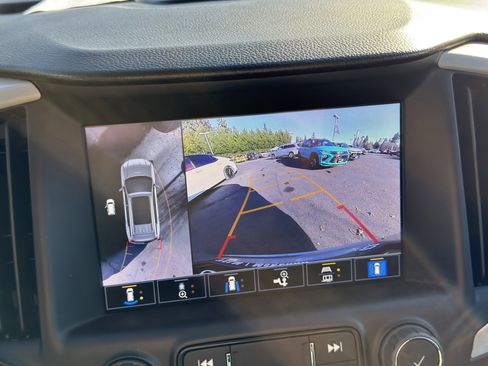 Used 2024 GMC Terrain Denali image 25