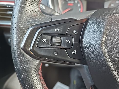 Used 2022 Chevrolet TrailBlazer RS FWD image 17