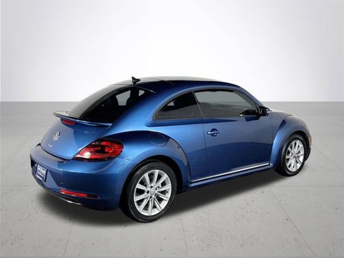 Used 2018 Volkswagen Beetle 2.0T S image 6