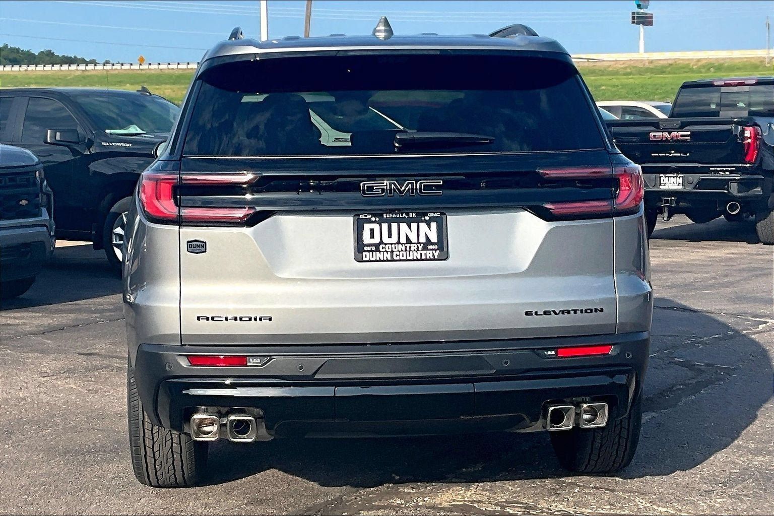 New 2026 GMC Acadia Elevation w/ Black Edition FWD image 4