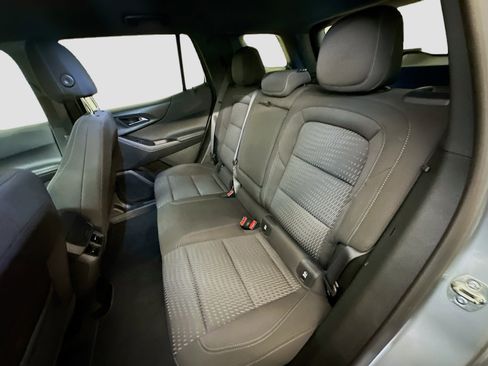 Used 2025 Chevrolet Equinox LT image 29