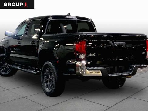 Certified 2023 Toyota Tacoma SR5 AWD/4WD image 12