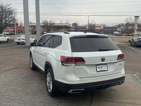 Used 2023 Volkswagen Atlas SE w/ Panoramic Sunroof Package image 15