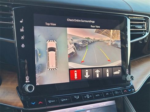 Certified 2024 Jeep Grand Wagoneer L Series III image 10