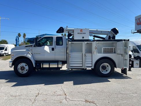 New 2026 Ford F750 2WD SuperCab Super Duty image 18
