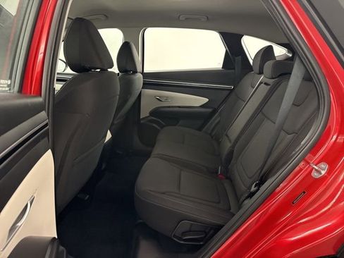 Used 2023 Hyundai Tucson SE image 13