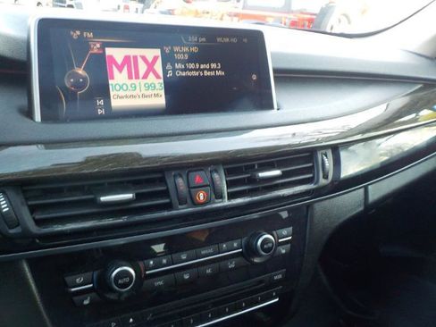 Used 2015 BMW X5 xDrive35i image 16