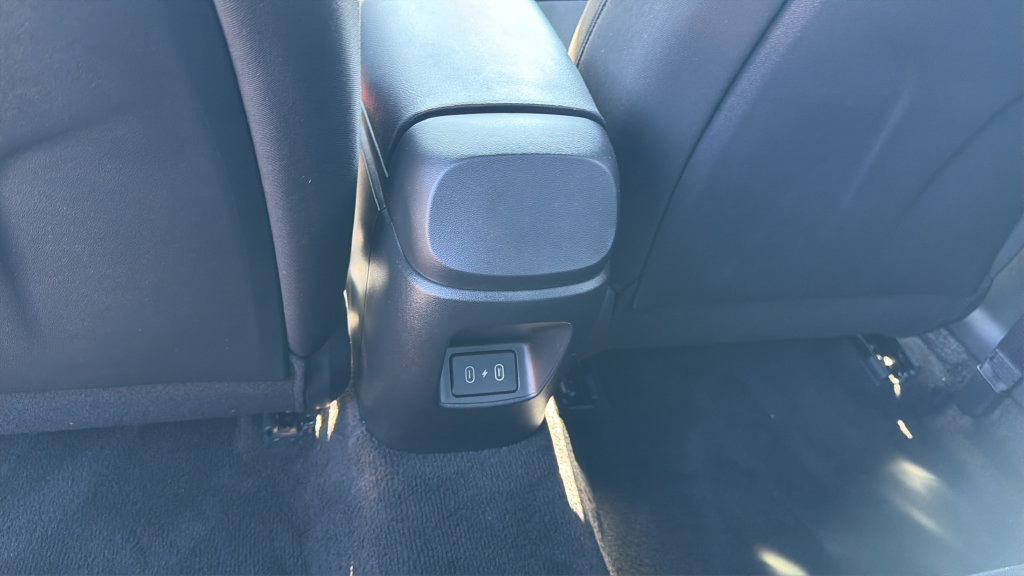 Used 2026 Hyundai Elantra Sport FWD image 21
