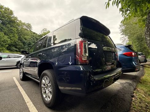 Used 2018 GMC Yukon Denali w/ Open Road Package AWD/4WD image 3