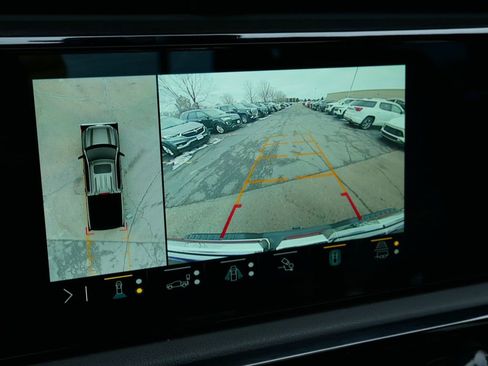 Used 2023 GMC Sierra 1500 AT4 w/ AT4 Preferred Package image 26