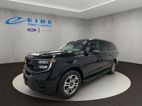 Used 2025 Ford Expedition Max Active image 5