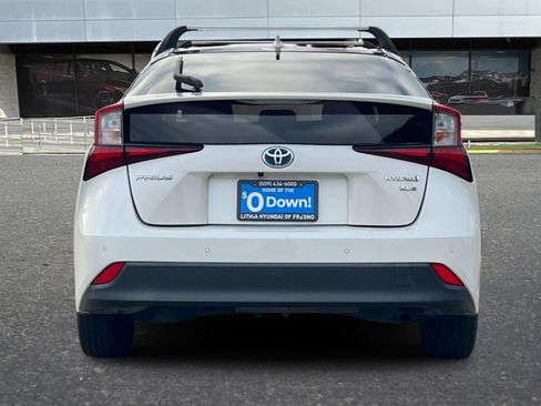 Used 2019 Toyota Prius XLE image 7