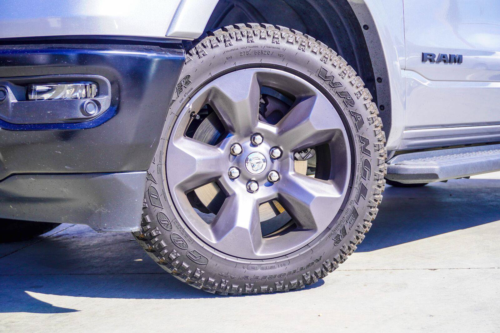 Used 2024 RAM 1500 Big Horn AWD/4WD image 2