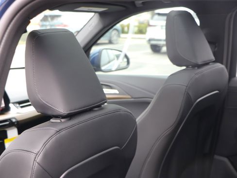 Certified 2025 BMW X1 xDrive28i w/ Convenience Package image 34