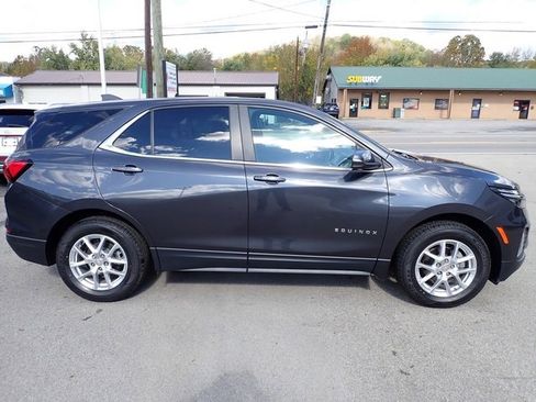 Used 2022 Chevrolet Equinox LT image 8