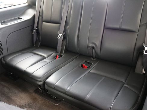 Used 2014 Chevrolet Tahoe LT w/ Luxury Package image 25