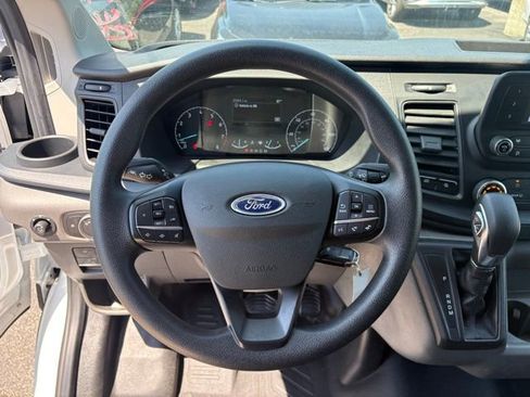 Used 2024 Ford Transit 250 Low Roof w/ Exterior Upgrade Package RWD image 33