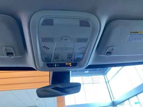 Used 2019 Cadillac XT5 Luxury w/ Advanced Security Package image 13