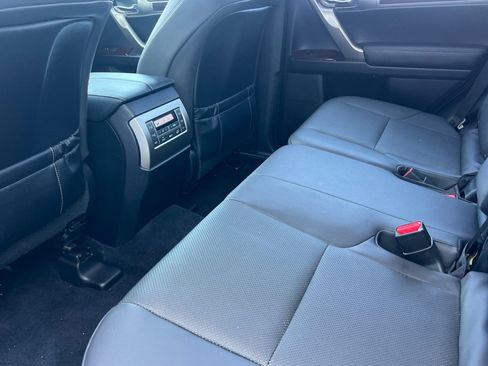Used 2019 Lexus GX 460 Premium AWD/4WD image 27