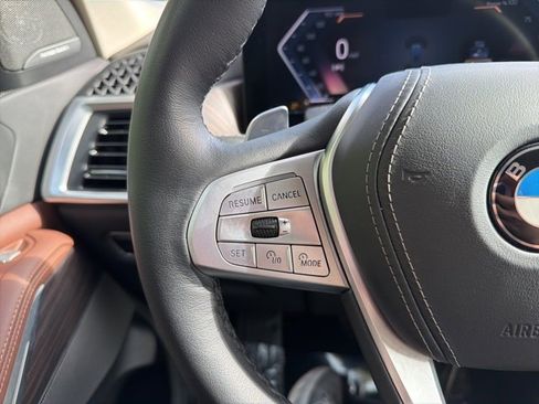 Certified 2023 BMW X7 xDrive40i w/ Executive Package image 15