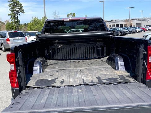 Used 2024 Chevrolet Silverado 1500 LT AWD/4WD image 36