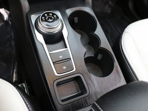 Used 2024 Ford Escape Platinum FWD image 21