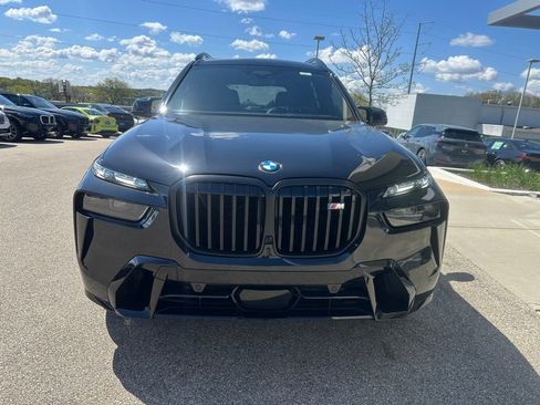 Used 2025 BMW X7 M60i AWD/4WD image 34