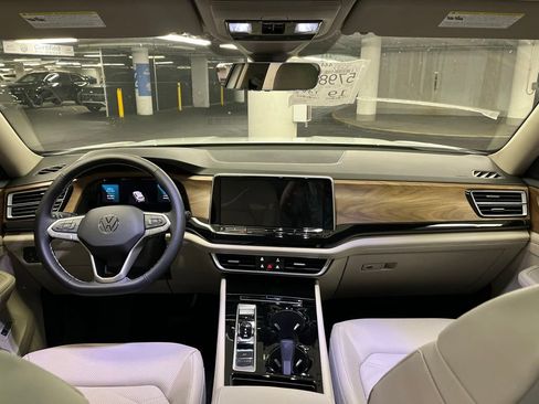 New 2026 Volkswagen Atlas SE AWD/4WD image 7