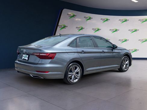 Used 2020 Volkswagen Jetta R-Line image 3