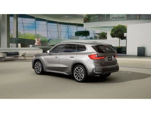 New 2026 BMW X1 xDrive28i w/ Technology Package image 2