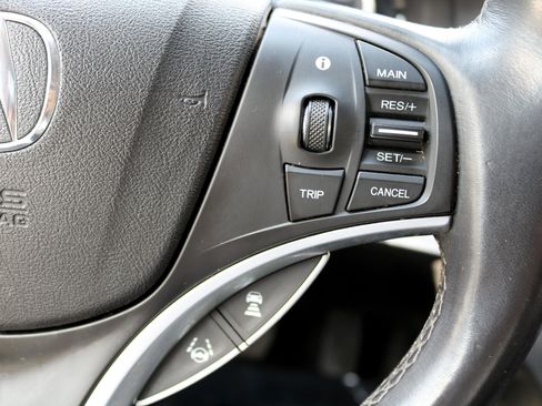 Used 2020 Acura MDX SH-AWD image 23