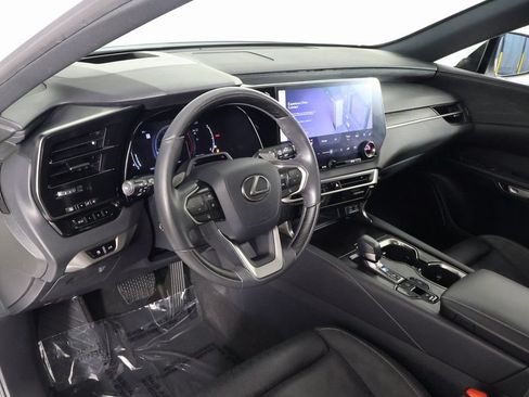 Certified 2023 Lexus RX 350 FWD w/ Accessory Package (Z1) image 7