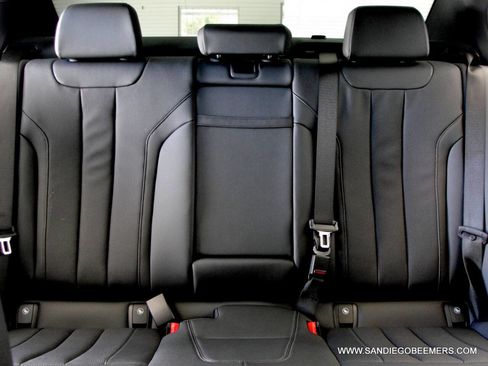 Used 2022 BMW 540i w/ M Sport Package image 51