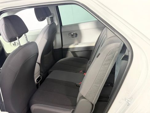 Used 2024 Hyundai Ioniq 5 SEL RWD image 30