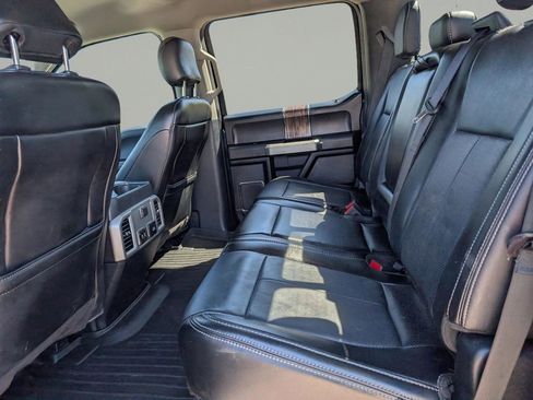 Used 2019 Ford F150 Lariat image 14