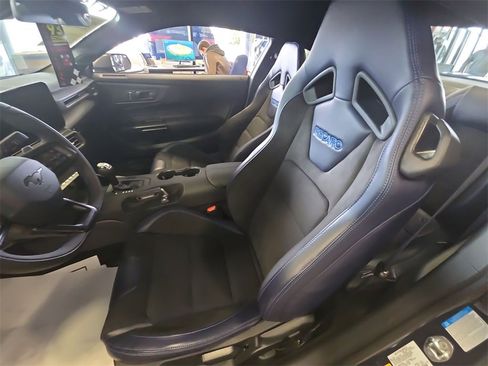 Used 2025 Ford Mustang Dark Horse image 14