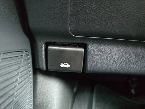 New 2026 Nissan Kicks SV AWD/4WD image 10