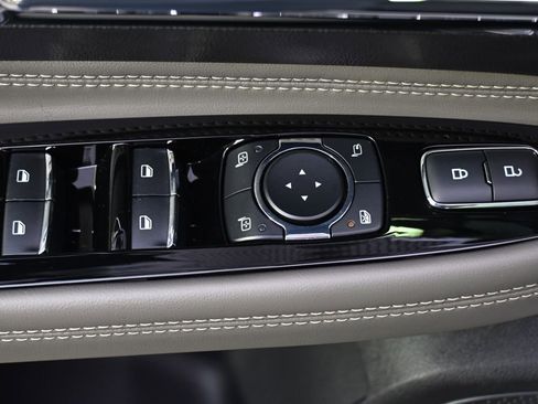 New 2026 Lincoln Corsair Reserve w/ Jet Appearance Package image 23