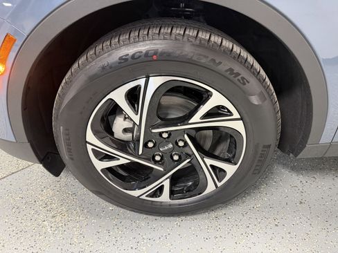 New 2026 Lincoln Nautilus Premier w/ Equipment Group 102A image 28