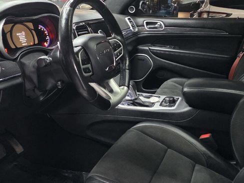 Used 2021 Jeep Grand Cherokee SRT AWD/4WD image 17