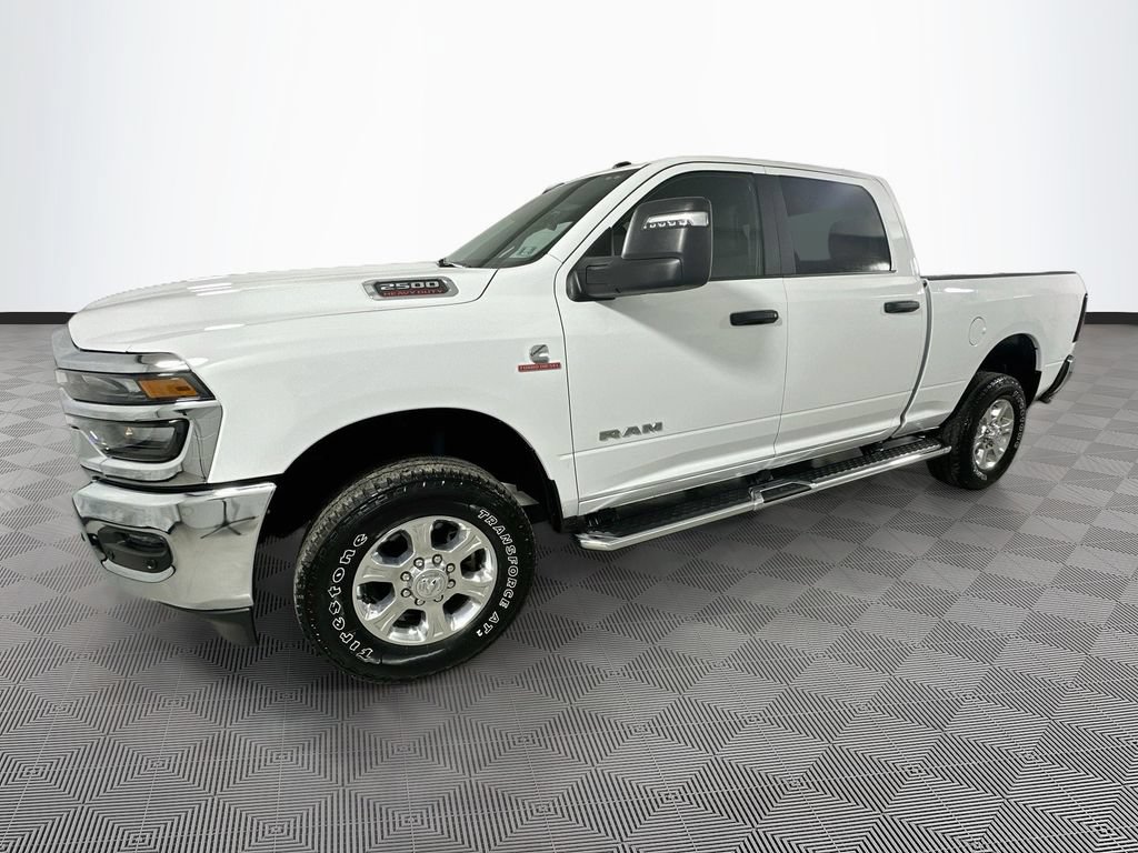 Certified 2025 RAM 2500 Big Horn AWD/4WD image 4