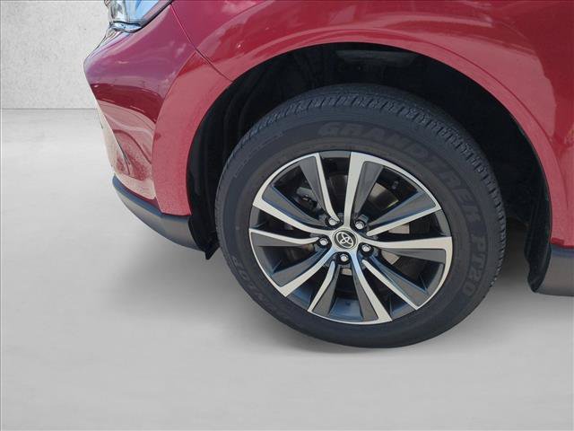 Certified 2023 Toyota Venza LE AWD/4WD image 23
