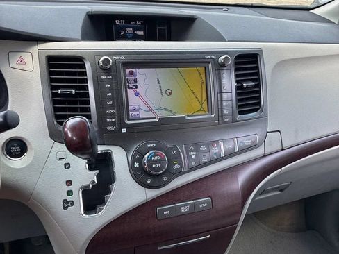 Used 2012 Toyota Sienna XLE w/ XLE Navigation Pkg AWD/4WD image 23