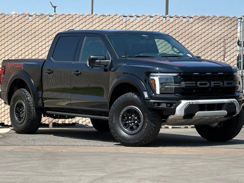 Used 2025 Ford F150 Raptor AWD/4WD image 2