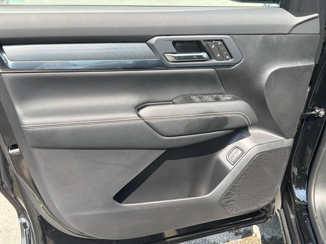 New 2027 GMC Terrain Elevation w/ Elevation Premium Package FWD image 15