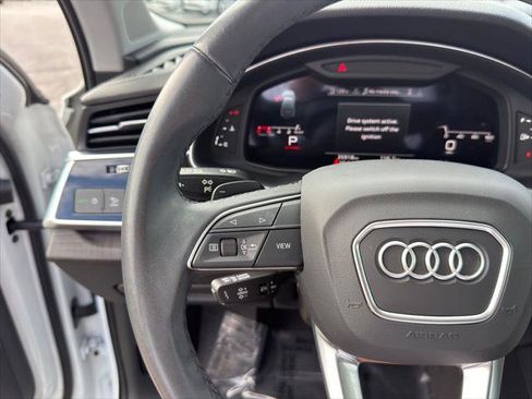 Used 2023 Audi Q7 3.0T Premium Plus w/ Premium Plus Package AWD/4WD image 21