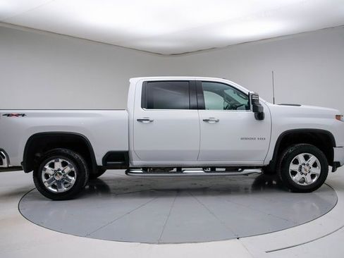 Used 2023 Chevrolet Silverado 2500 LTZ w/ LTZ Convenience Package image 8