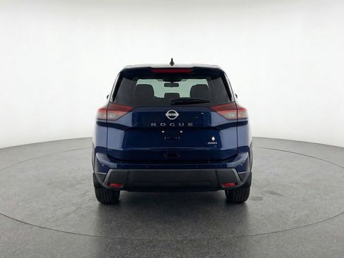 Used 2025 Nissan Rogue SV image 7