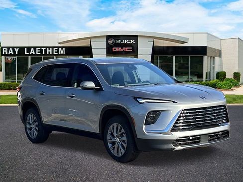 New 2026 Buick Enclave Preferred w/ Power Package image 7