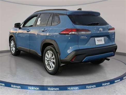 New 2026 Toyota Corolla Cross LE image 4